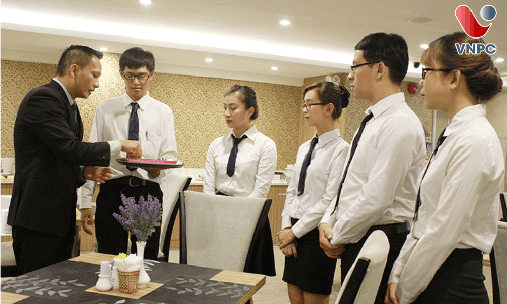 Ngành Quản trị khách sạn
